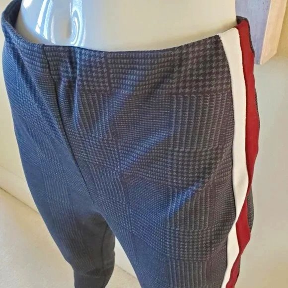 Forever 21 Gray Herringbone Activewear Legging with Checks Stripes SZ L - Picture 3 of 8